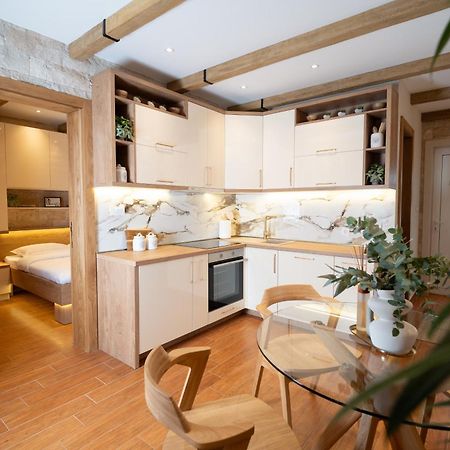 42° North Apartments ติวัต ภายนอก รูปภาพ