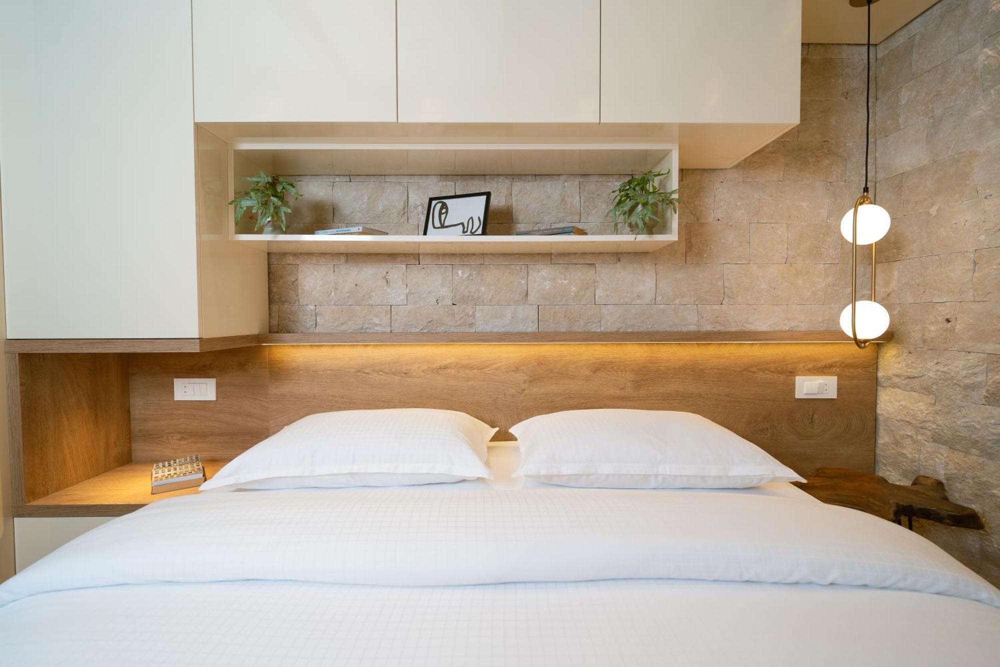 42° North Apartments ติวัต ภายนอก รูปภาพ