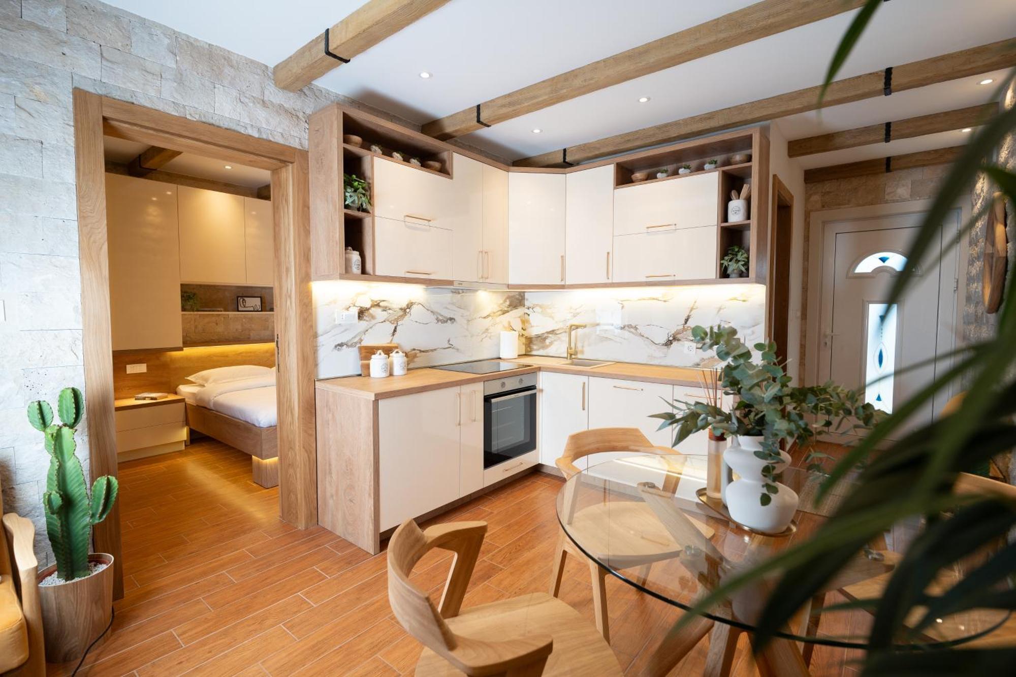 42° North Apartments ติวัต ภายนอก รูปภาพ