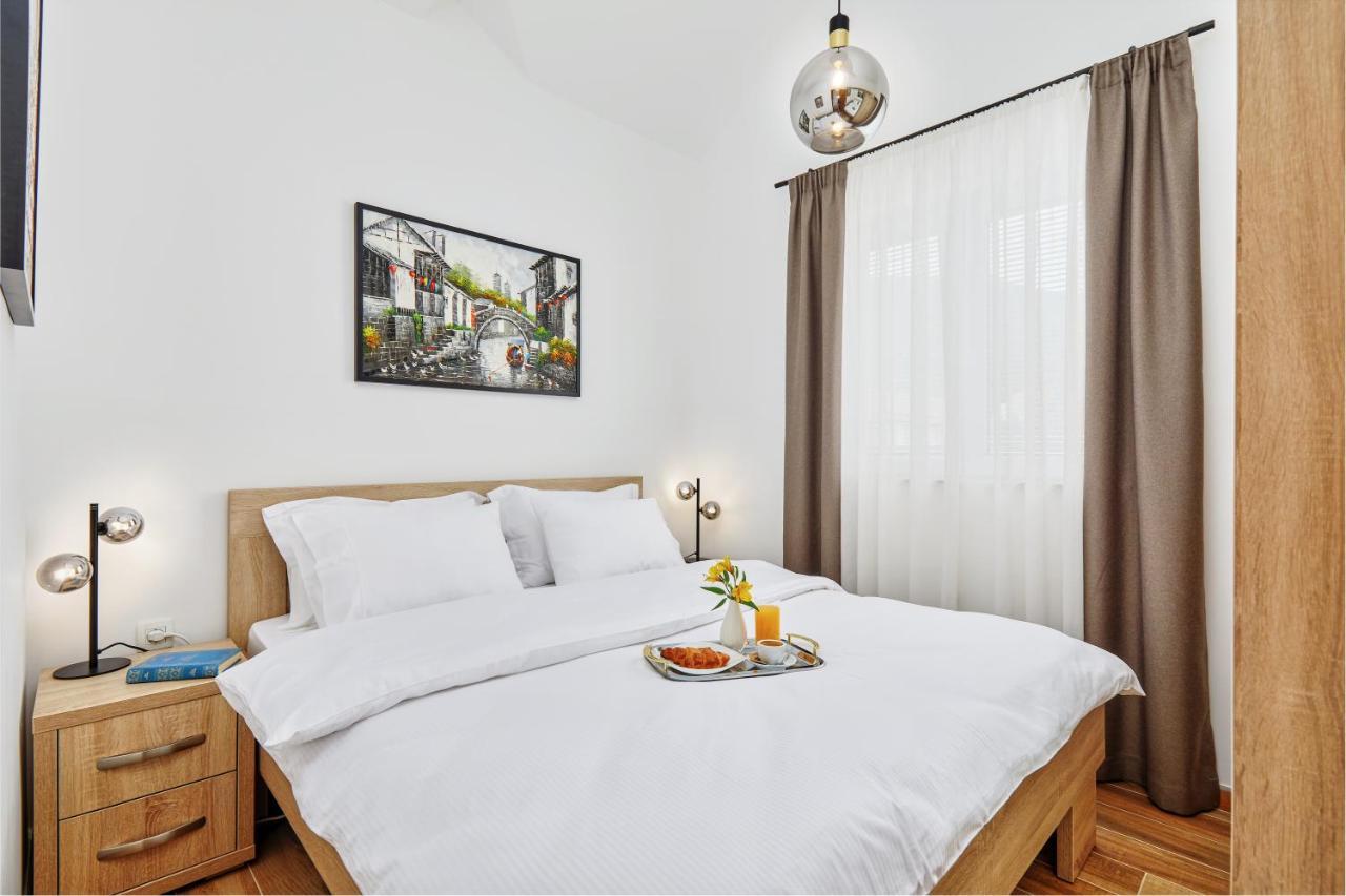 42° North Apartments ติวัต ภายนอก รูปภาพ
