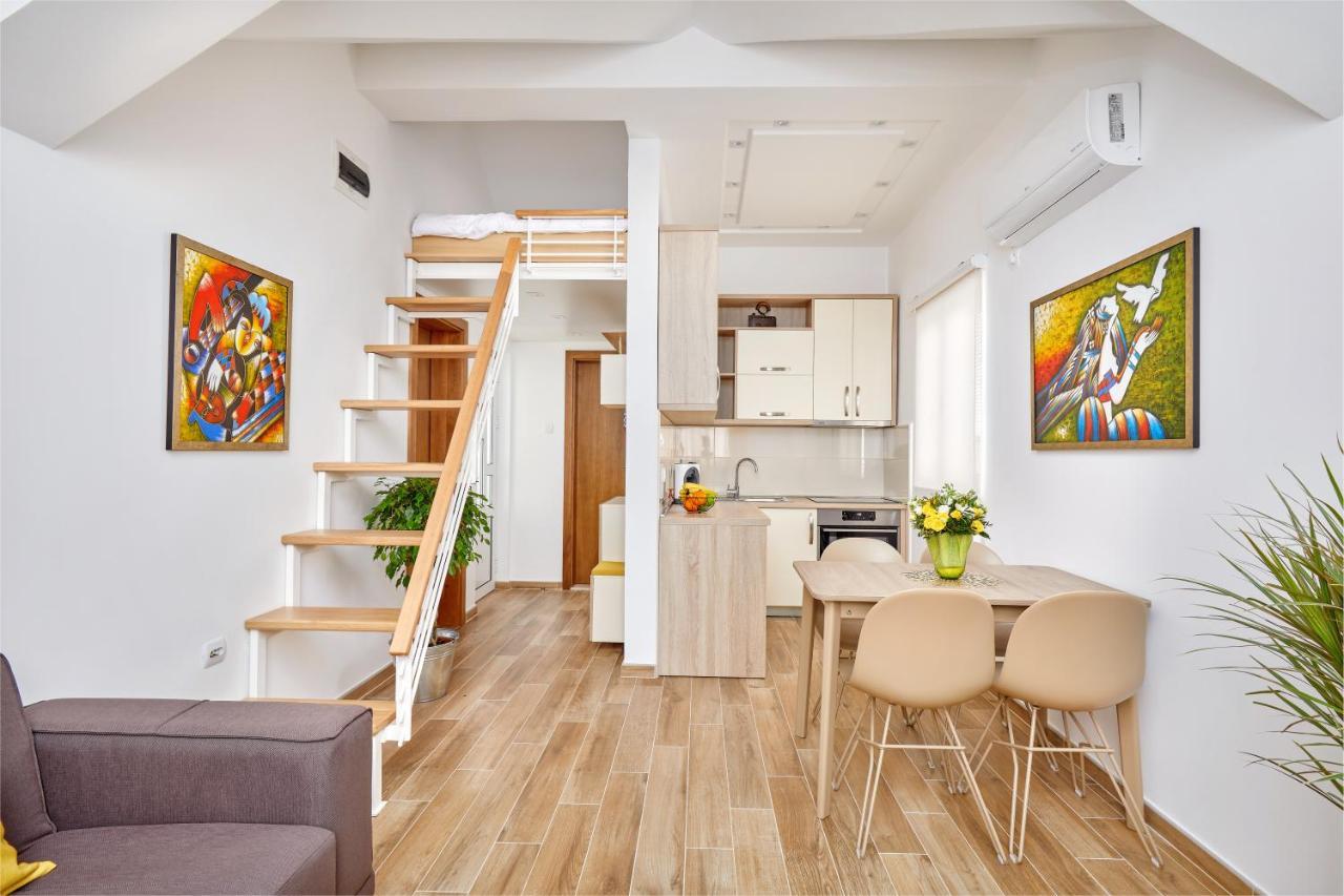 42° North Apartments ติวัต ภายนอก รูปภาพ